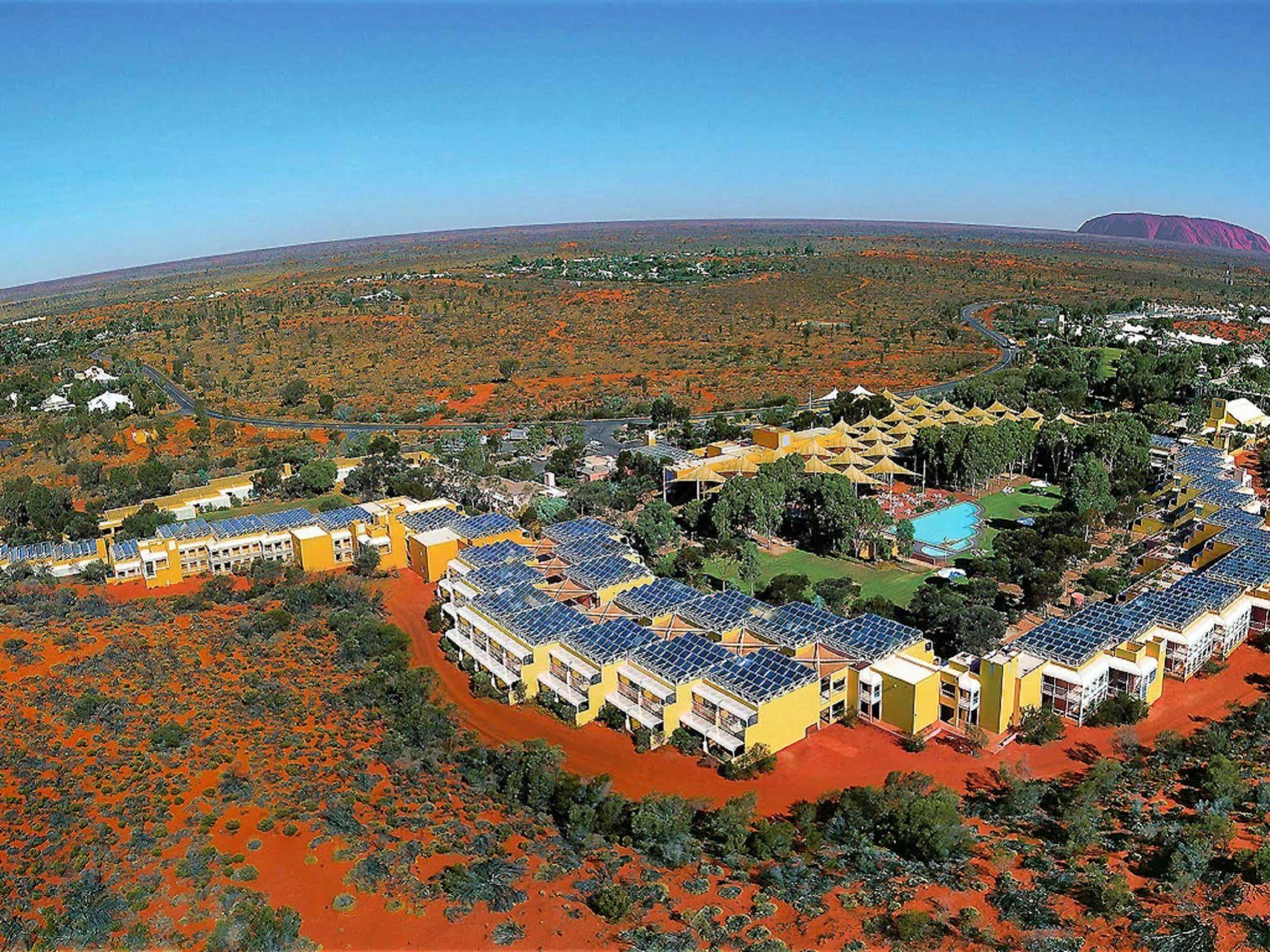 Sails In The Desert Ayers Rock Exterior foto